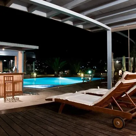 Aeolos 3*